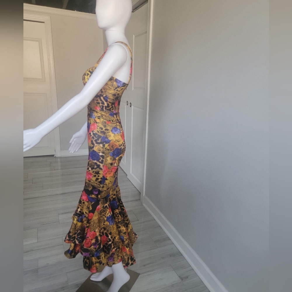 Fashion Nova Women Dress. Worn once - Picture 9 of 16